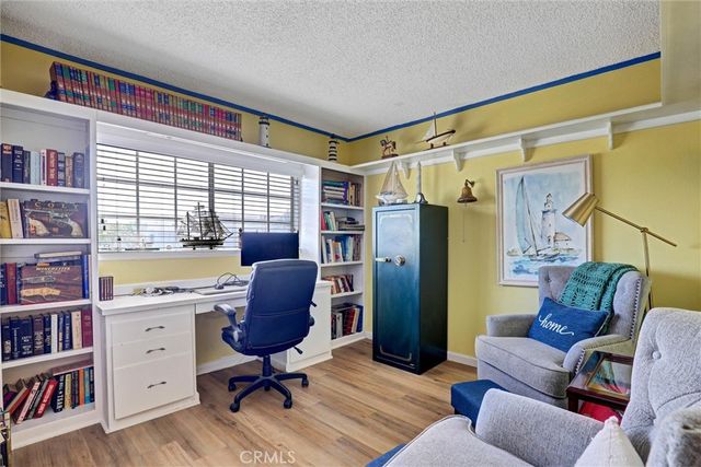 1742 Forum D, Corona, CA 92881