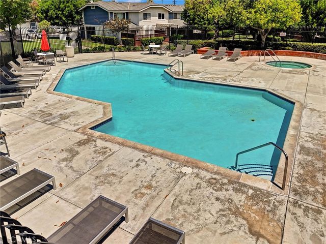 1742 Forum D, Corona, CA 92881