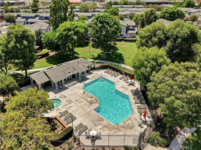 1742 Forum D, Corona, CA 92881