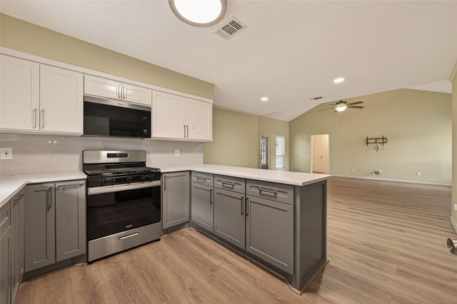 4014 Sweet Gum Trail, Houston, TX 77339