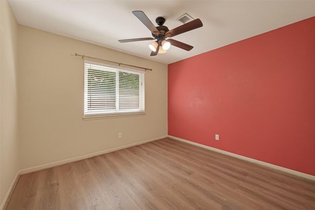 4014 Sweet Gum Trail, Houston, TX 77339