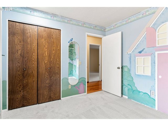 1904 N CEDAR St, Newberg, OR 97132