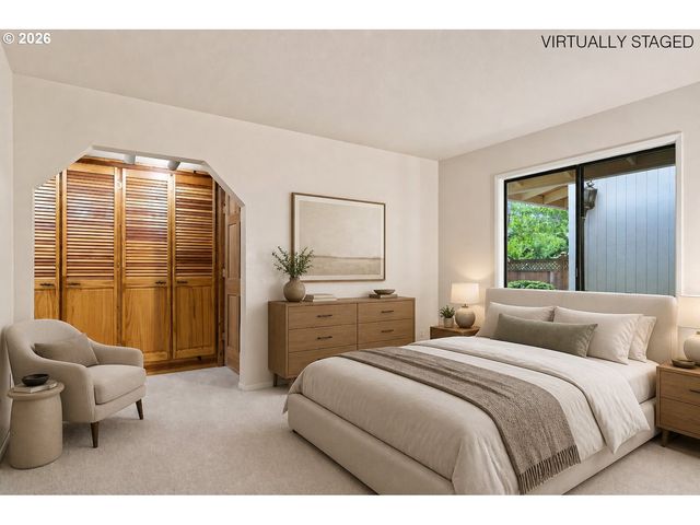 1904 N CEDAR St, Newberg, OR 97132