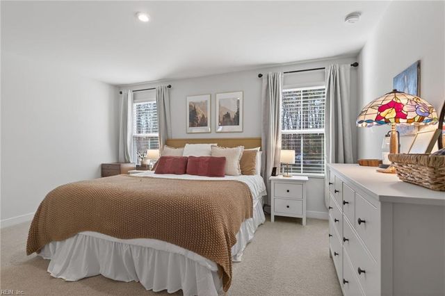 6876 Motley LNDG, Gloucester, VA 23061