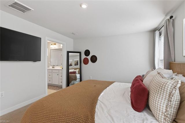 6876 Motley LNDG, Gloucester, VA 23061