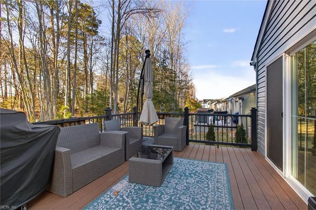 6876 Motley LNDG, Gloucester, VA 23061