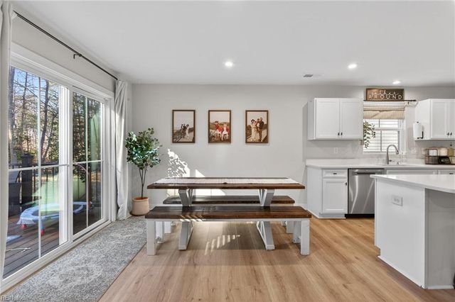 6876 Motley LNDG, Gloucester, VA 23061