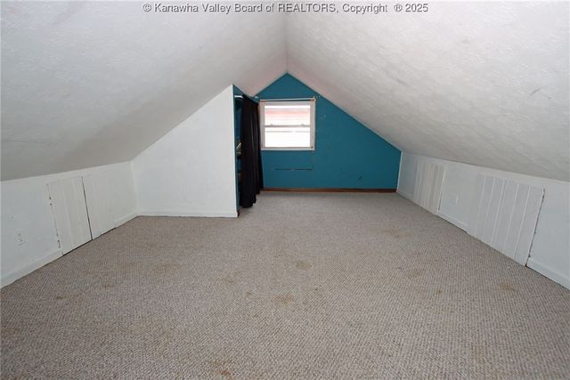 407 Dupont Avenue, Nitro, WV 25143