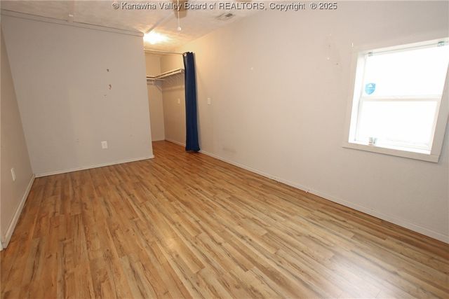 407 Dupont Avenue, Nitro, WV 25143