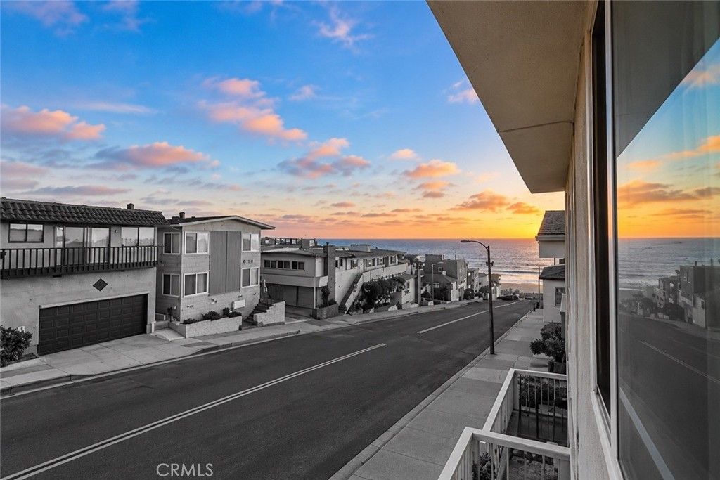 225 Rosecrans Avenue, Manhattan Beach, CA 90266 — photo 2