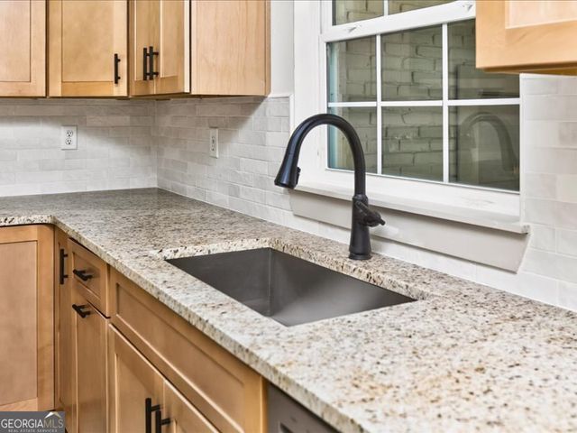 216 Ridgeland Drive, Warner Robins, GA 31093