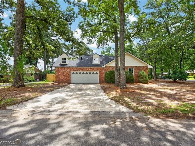 216 Ridgeland Drive, Warner Robins, GA 31093