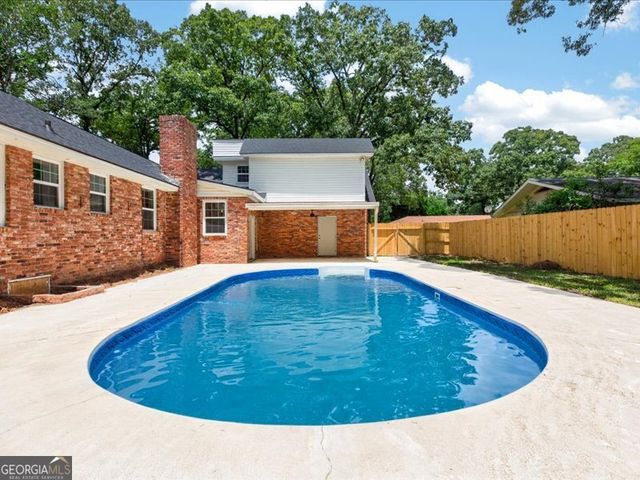 216 Ridgeland Drive, Warner Robins, GA 31093