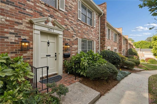 1471 Leafmore Ridge, Decatur, GA 30033