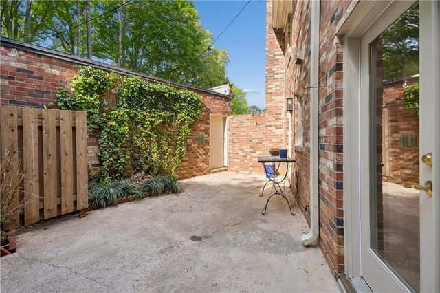 1471 Leafmore Ridge, Decatur, GA 30033