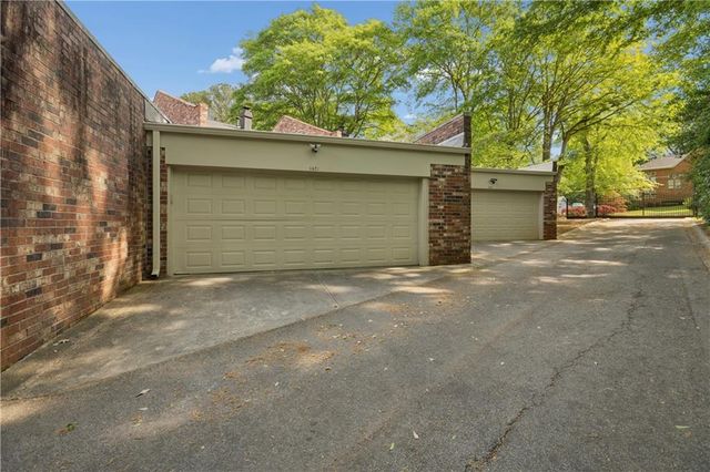 1471 Leafmore Ridge, Decatur, GA 30033