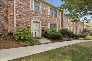 1471 Leafmore Ridge, Decatur, GA 30033