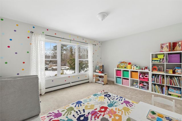 281 Clinton Avenue, East Patchogue, NY 11772