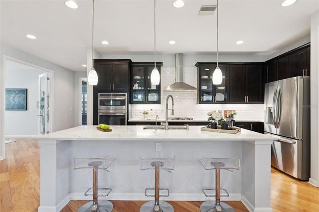 208 AVENHAM DRIVE, Deland, FL 32724