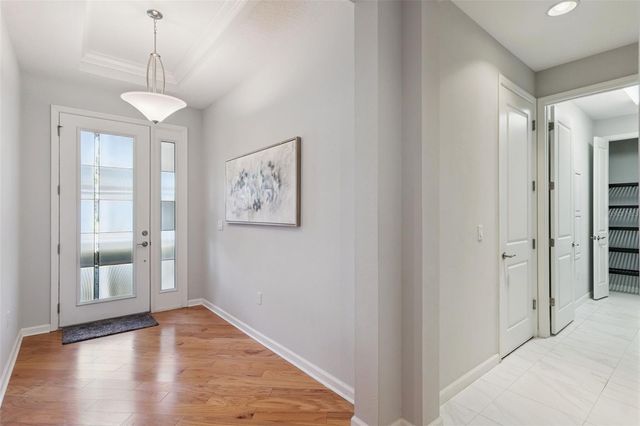 208 AVENHAM DRIVE, Deland, FL 32724