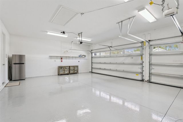 208 AVENHAM DRIVE, Deland, FL 32724