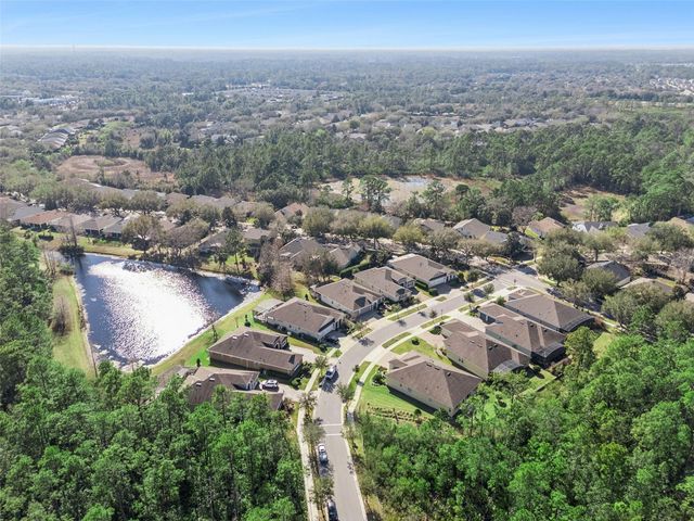 208 AVENHAM DRIVE, Deland, FL 32724