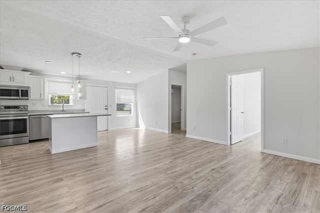 730 Chippewa TRL, Fort Myers Beach, FL 33931