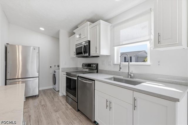 730 Chippewa TRL, Fort Myers Beach, FL 33931