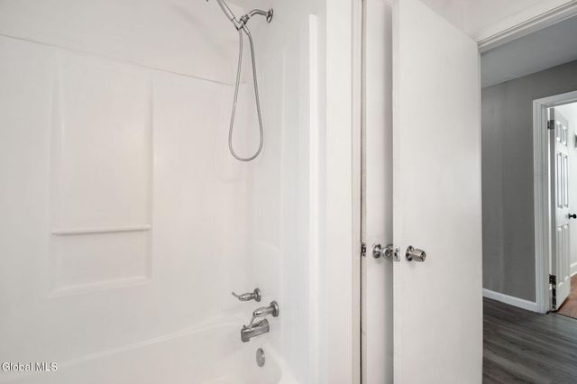 418 Eleventh Street, Schenectady, NY 12306