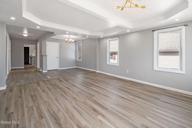 418 Eleventh Street, Schenectady, NY 12306