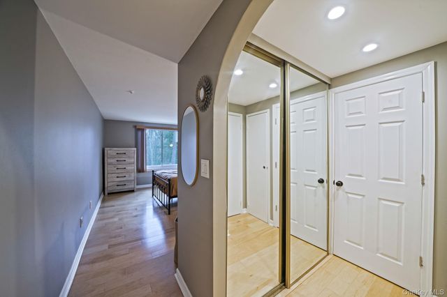 842 Golf Lane, Medford, NY 11763