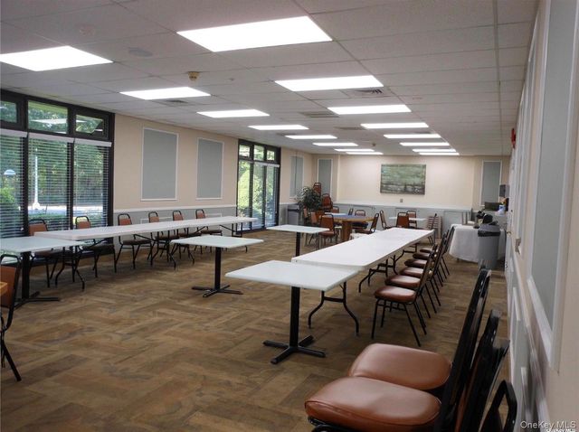 842 Golf Lane, Medford, NY 11763