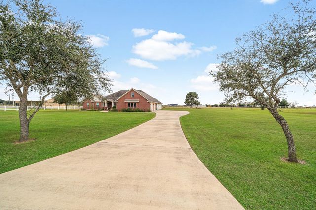 32027 Meadow View Lane, Waller, TX 77484