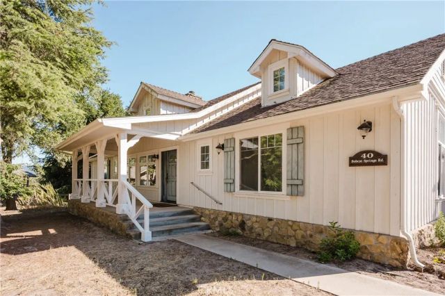 40 Bobcat Springs Road, Buellton, CA 93427