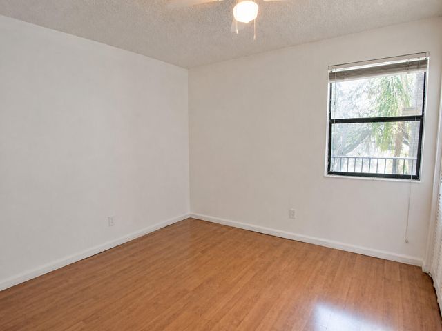 7260 WOODMONT Avenue 203, Tamarac, FL 33321