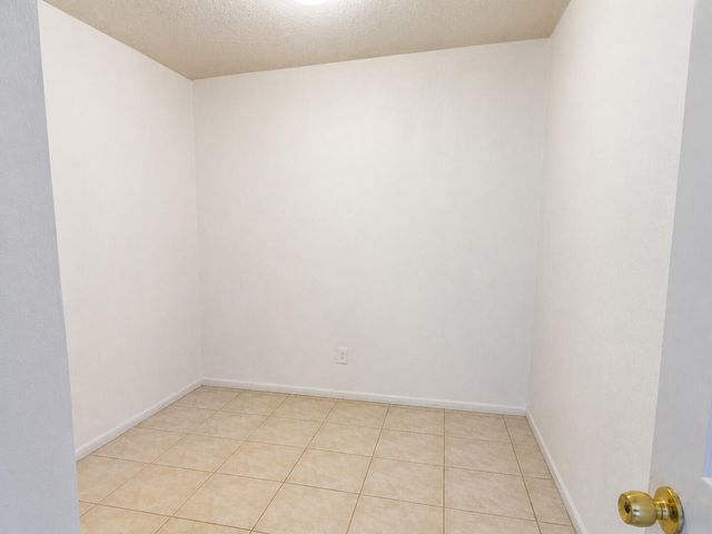 7260 WOODMONT Avenue 203, Tamarac, FL 33321