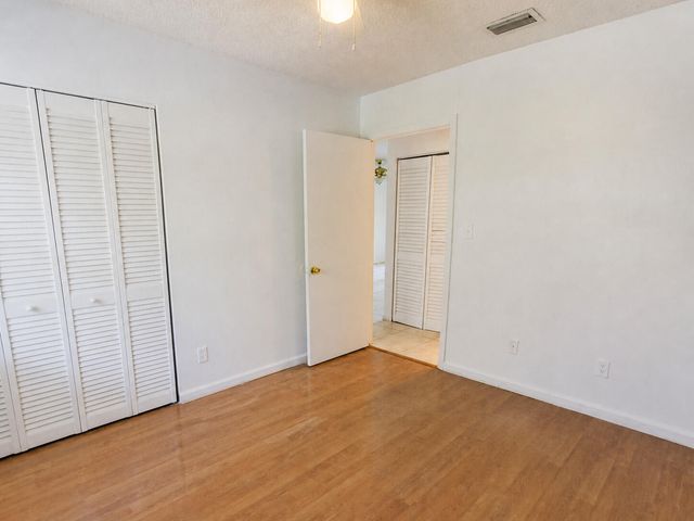 7260 WOODMONT Avenue 203, Tamarac, FL 33321
