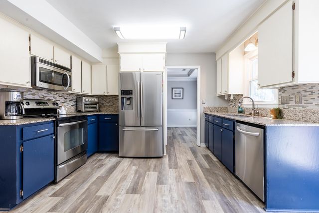 161 Hickory Trace Drive, Goose Creek, SC 29445