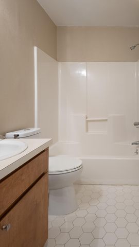 161 Hickory Trace Drive, Goose Creek, SC 29445