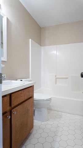 161 Hickory Trace Drive, Goose Creek, SC 29445