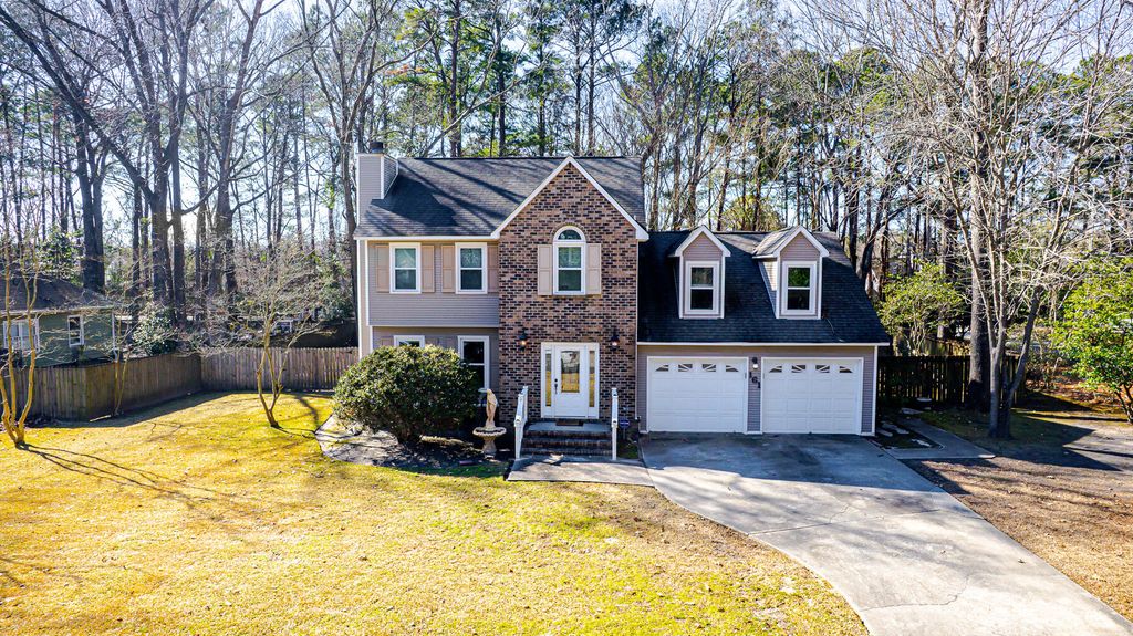 161 Hickory Trace Drive, Goose Creek, SC 29445