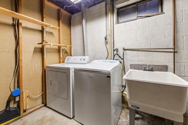 9551 Idell AVENUE, Sparta, WI 54656