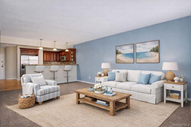 1 E. Broadway 5S, Long Beach, NY 11561