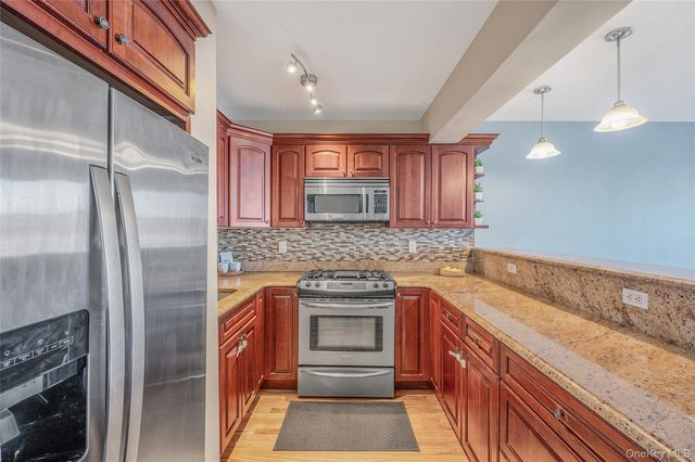 1 E. Broadway 5S, Long Beach, NY 11561