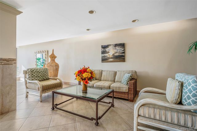 1 E. Broadway 5S, Long Beach, NY 11561