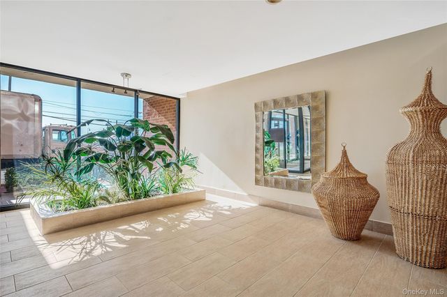 1 E. Broadway 5S, Long Beach, NY 11561