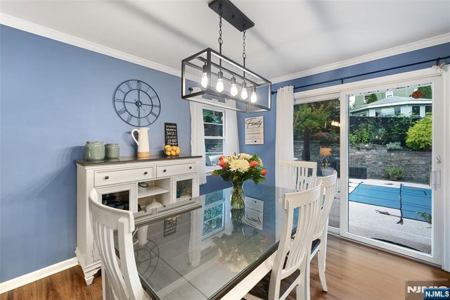 29 Oakley Terrace, Nutley, NJ 07110