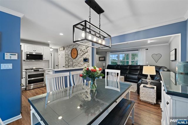 29 Oakley Terrace, Nutley, NJ 07110