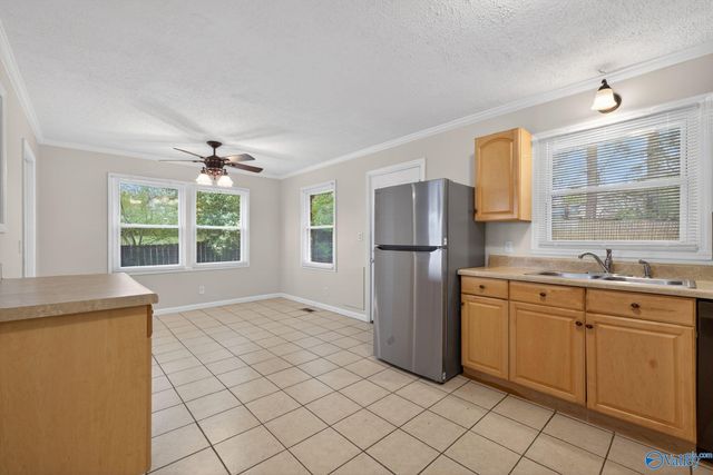 2523 Birchfield Street NW, Huntsville, AL 35810