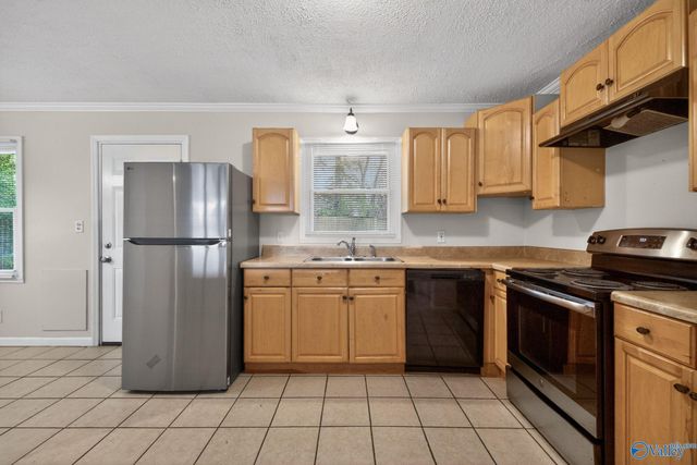 2523 Birchfield Street NW, Huntsville, AL 35810